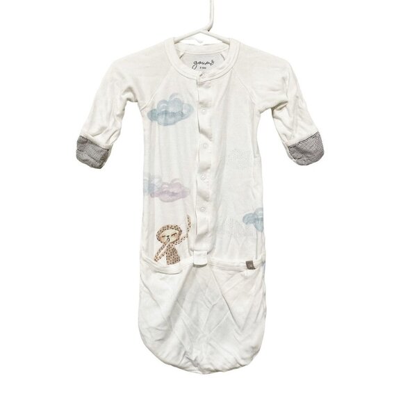 Goumi Other - Goumi sleeper gown